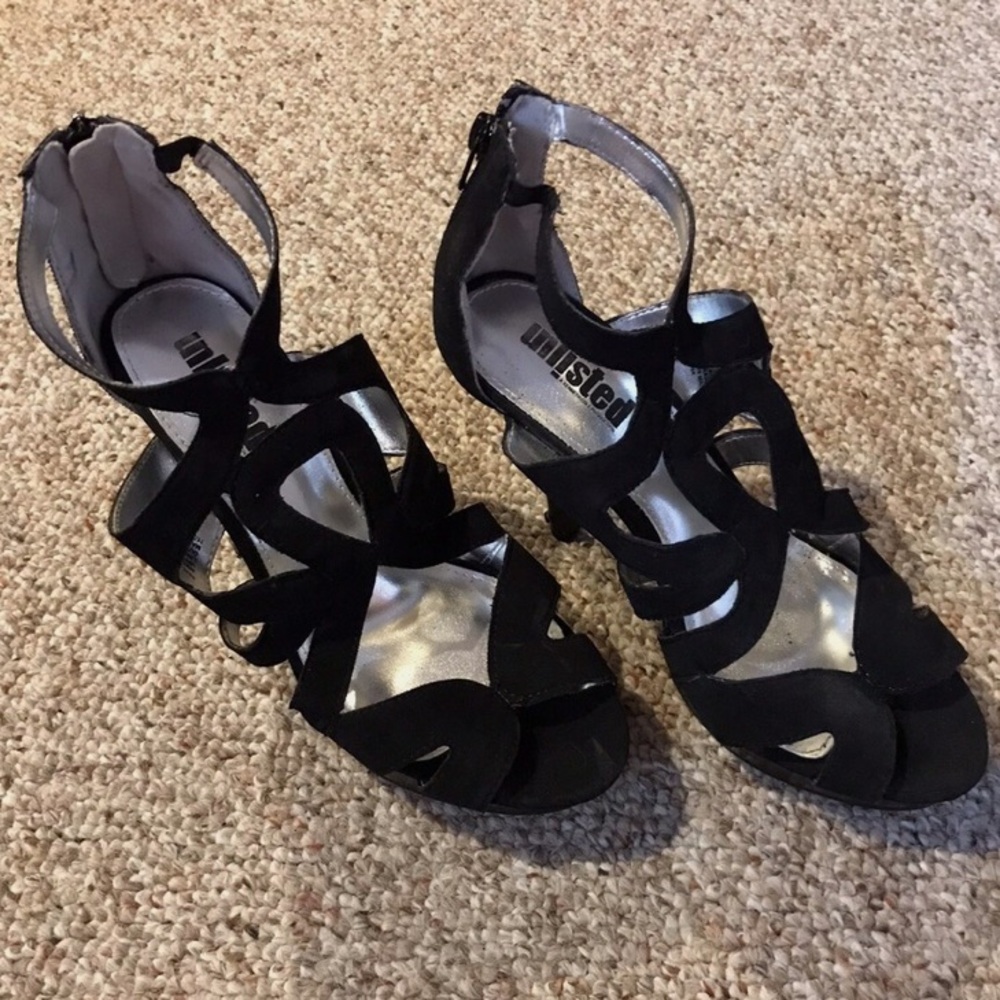 Kenneth Cole unlisted stiletto 5 inch heels well loved
